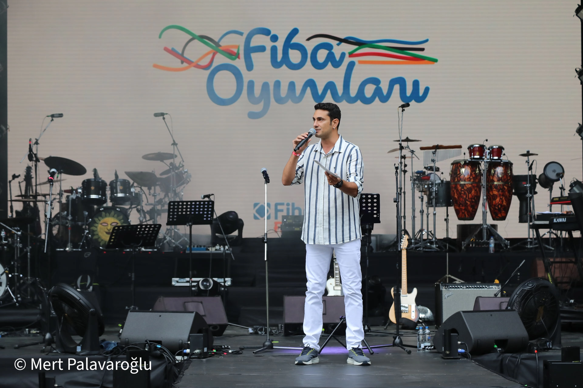 Mert Palavaroğlu Sahne 9 — Kurumsal Etkinlik Sunucusu, Showman